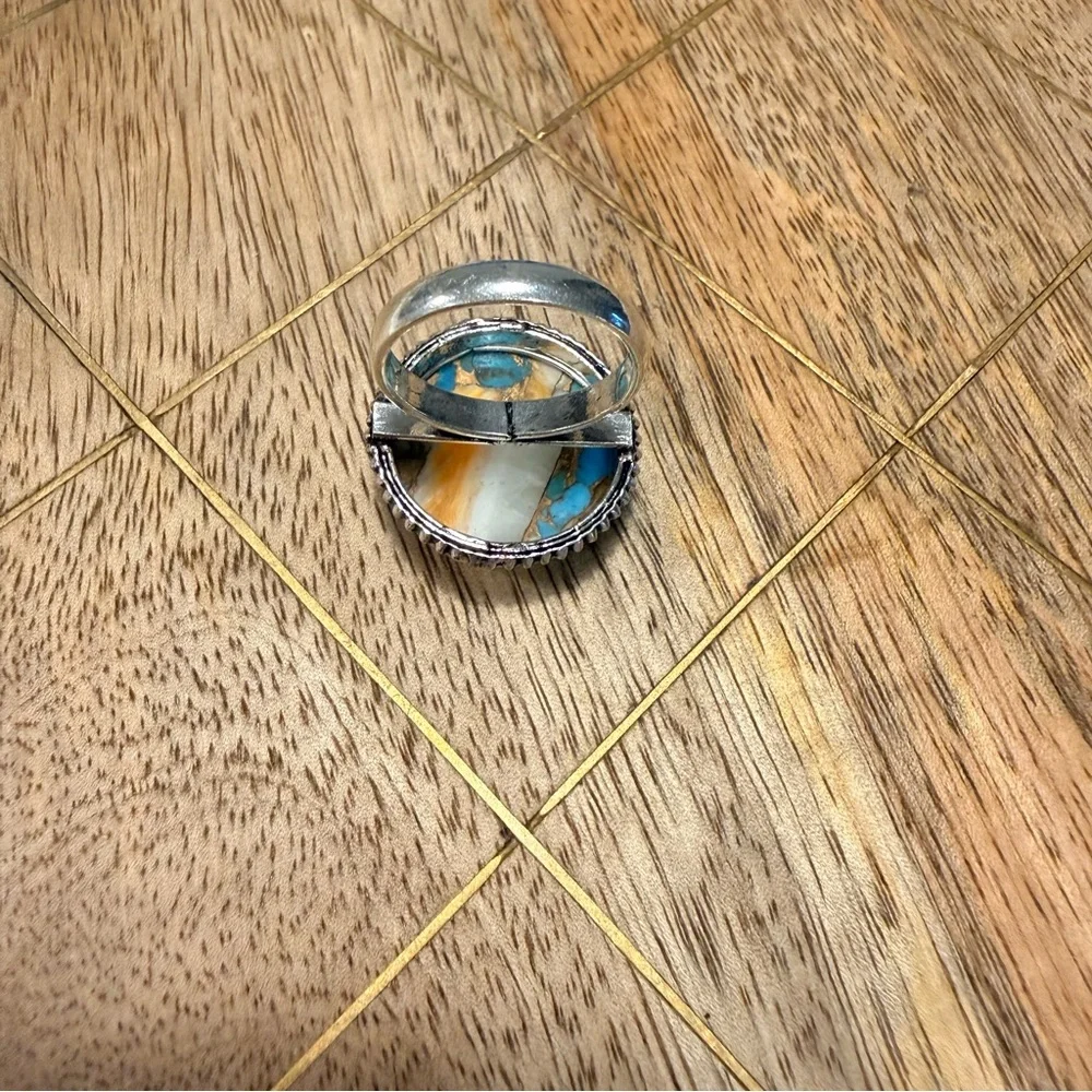 925 Plated Spiny Oyster Ring‎ Size 7 - Picture 3 of 4